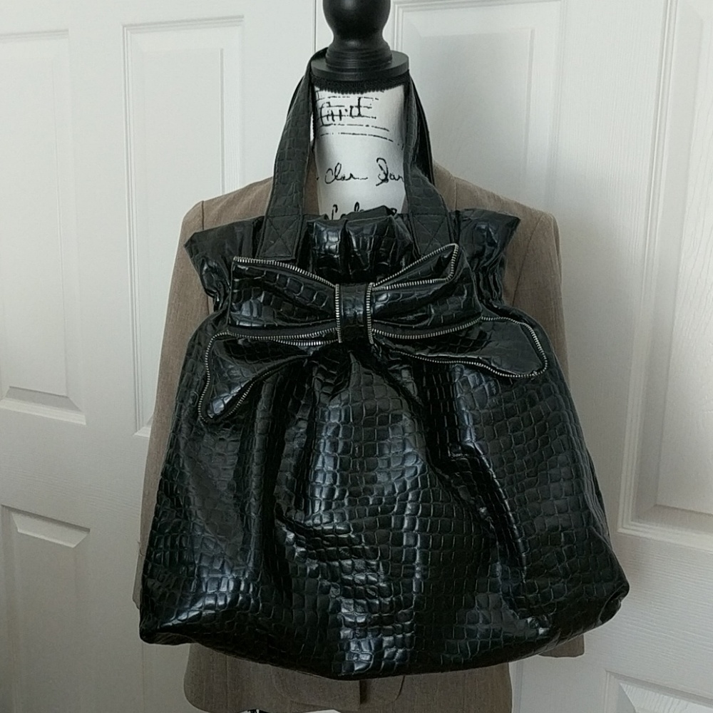 Thea B. bag